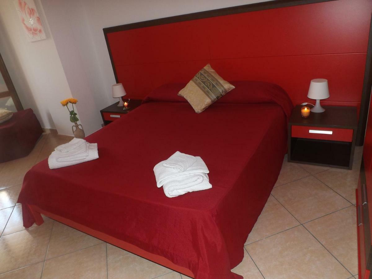 La Maddalena Bed & Breakfast Avola Exterior photo